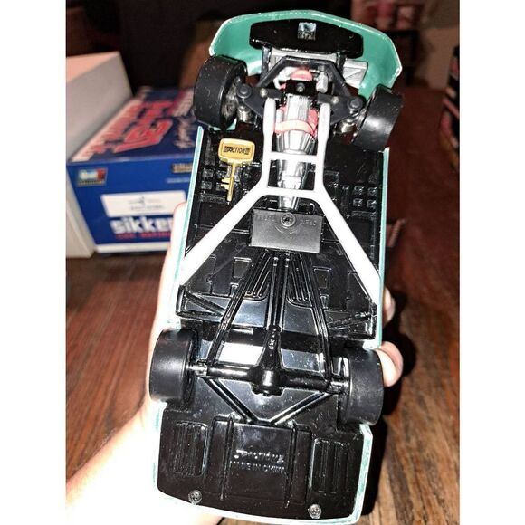 Vintage 96 Action Darrell Waltrip Part America Die Cast Nascar Race Car Bank - Picture 10 of 12